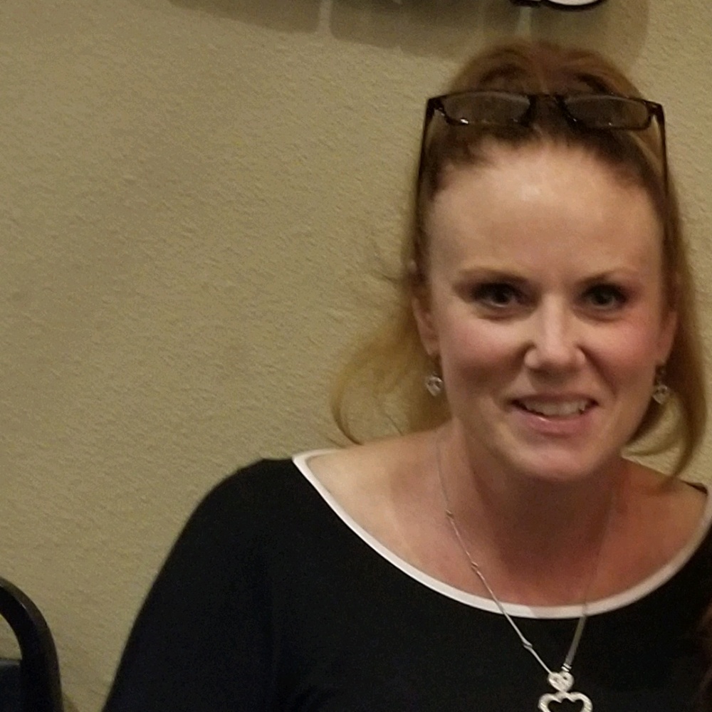 Meet your Posher, Gina